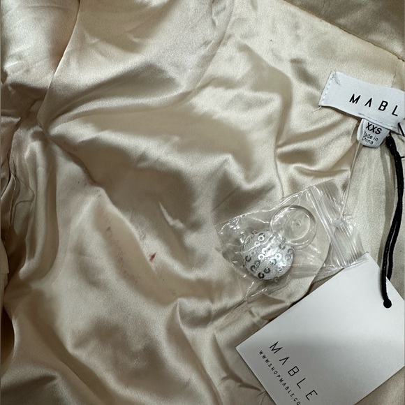 MABLE Pearl Sequin Mix Blazer - Picture 7 of 7